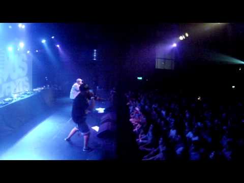 Tribruto - Grande e Grosso @ Vicious HardClub (apresentação de Charnecos)