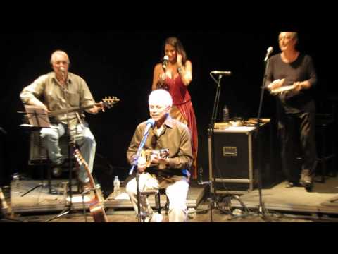 PAULINHO DA VIOLA "Onde a Dor Não Tem Razão" - Circo Voador 30 Anos 2012