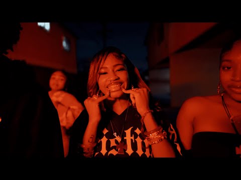 Tee'ski - Alo Ft. ZeeRichh (Official Music Video)