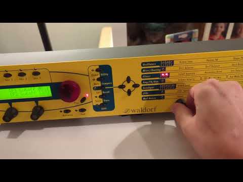 Immagine Waldorf micro Q - Yellow Rack mount Synthesizer - Excellent Condition - Manual - 4