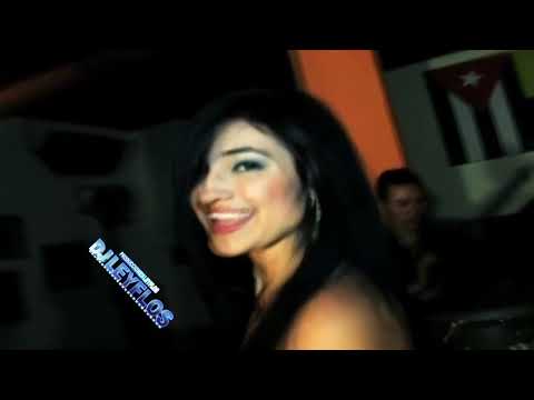 VIDEO MIX PARTY CUMBIA 80S CLASICAS  COMERCIAL DANCE  # 19  BY DJ LEYFLOS.