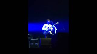 Miles Kane - Woman&#39;s Touch live in Belfast