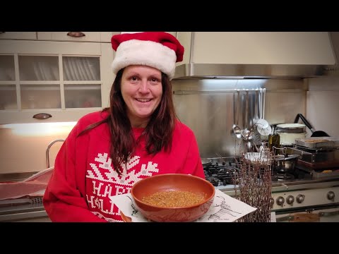 Zuppa di lenticchie e funghi al pomodoro. Ricetta del buon auspicio!