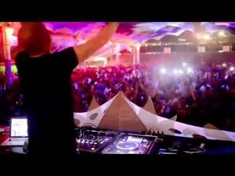 Azax Syndrom & DJ JuVi - Welcome To The Middle East - Live