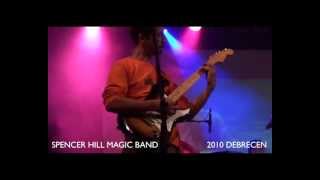 Spencer Hill Magic Band - Un cowboy e due ragazze (Az ördög jobb és balkeze)