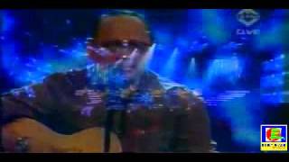 Download lagu Berita Kepada Kawan - Ebiet G Ade Feat Klantink.flv mp3