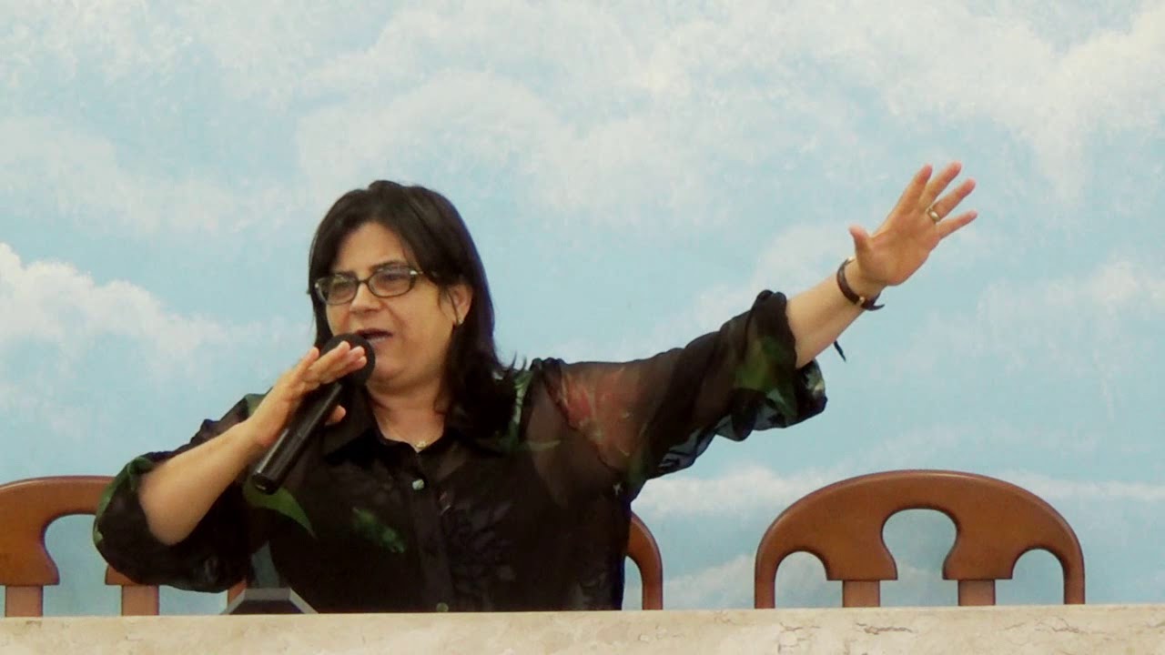 Três materiais para construir a casa sobre a rocha  -  17-11- 2017