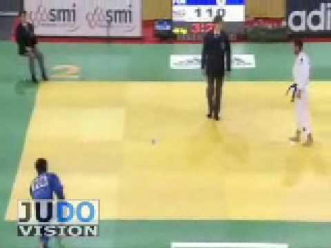 JUDO 2009 Tournois de Paris: Diogo Cesar (POR) - Aziz Mesaoudi (NED)