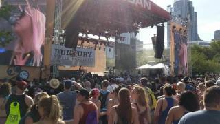 Hayley Kiyoko - Pretty Girl - Live