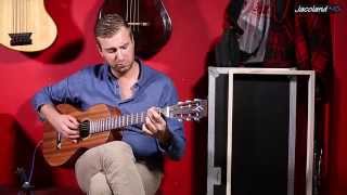 Claudio De Magistris play Jacoland MARQ-dlx guitar 1