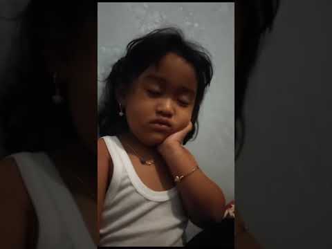 Tidur kok duduk😂 #ngantuk #mimpi #lucuabis #viral #sh