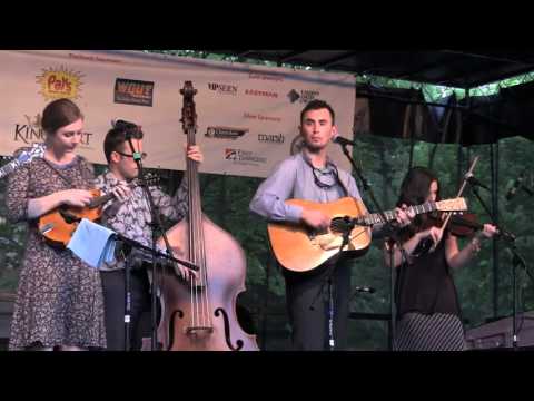 Rain And Snow- Buddy Robertson & Flatt Lonesome, Bluegrass On Broad 9 July 2015