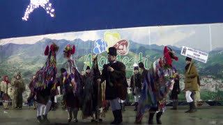 preview picture of video 'Datini si Traditii la Moinesti-Ansamblul folcloric ”Codrii Neamtului” -27.12.2014'