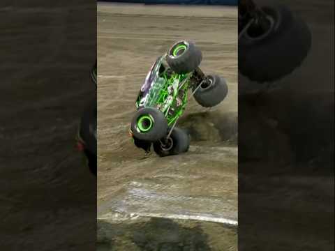 Pure chaos from Grave Digger 🔥