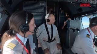Spagna, il Papa con i piloti sul volo Madrid-Barcellona: il messaggio ai passeggeri