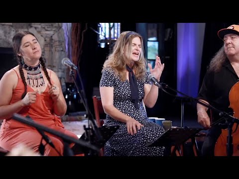 Sisters of Winter (MILCK) | Songs to Unite