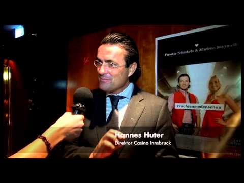 TRACHTIG GEHT'S ZU: FRENKIE UND MARLENA IM CASINO