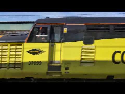 Colas Rail Class 37's no's: 37099 + 37175 @ Newport (1Z33) 04/03/2025.