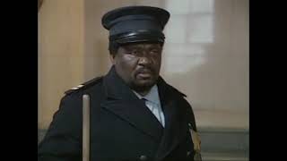 Download lagu African Home: Velaphi short clip: Fun Man mp3