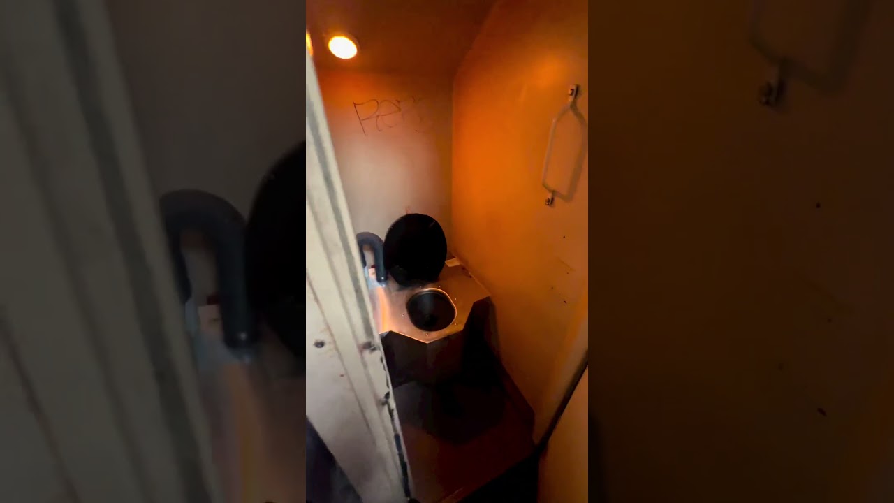 suasana didalam kabin lokomotif #keretaapi #lokomotiv #railfans