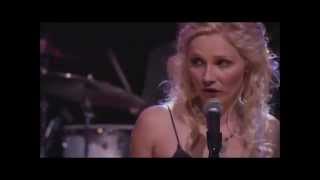 Clare Bowen (Scarlett O'Connor) - Twist of Barbwire [Nashville]