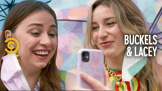 What a Year! (feat. Buckels & Lacey) - Ilana Glazer Presents Comedy on Earth: NYC 2020-2021