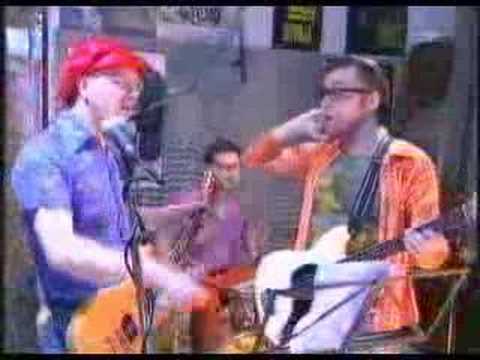 Kummeli - Mä Tuun Kellottaa Sua