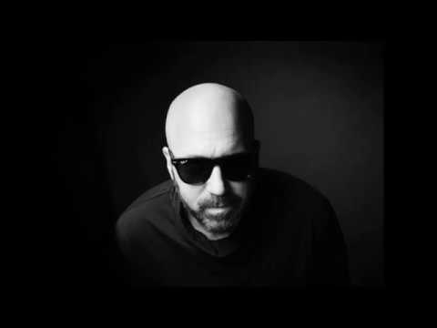 Guy Mantzur playing 'Got Mine (Jos & Eli Remix)' at Ritter Butzke, Germany