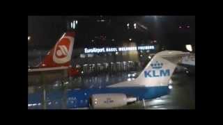 preview picture of video 'SkyView Lounge EuroAirport Basel Mulhouse Freiburg'