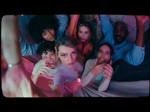 Paula Cendejas, Las Villa - Dolía (Videoclip Oficial)