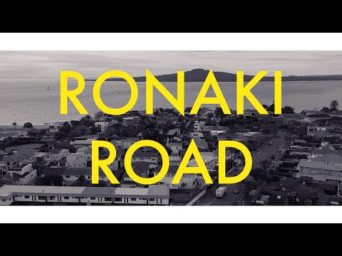 39A Ronaki Road, Mission Bay - Vanessa Mowlem & Jono Barton