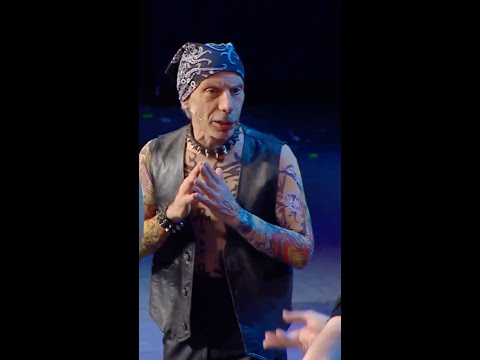 Killer Tatoo - Ammutta Muddica | Aldo Giovanni e Giacomo