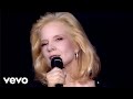 Sylvie Vartan - Quelqu'un qui m'ressemble (Live officiel Casino de Paris 95)