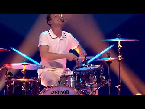 Nickless - Don't stop the car (live) [Lyrics below]