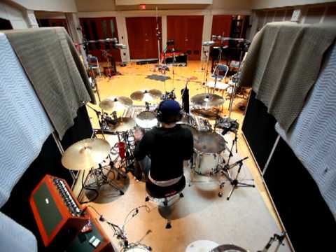 Dunnett's Ludwig Bonham Prototype kit in the studio