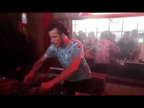 Manuel Moreira  playing at The Warehouse Dead 2 (Montevideo, Uruguay) 30.10.2015