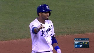 DET@KC: Escobar rocks an RBI double to center