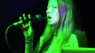 Mausi - Sol - (Live Dingwalls London)