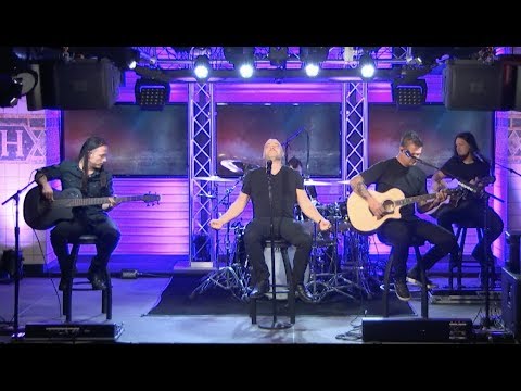 EXCLUSIVE: Disturbed Give Powerful Performance of "Hold On To Memories"