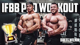 PRO WORKOUT W/ BRETT WILKIN AT REVIVE GYM!!