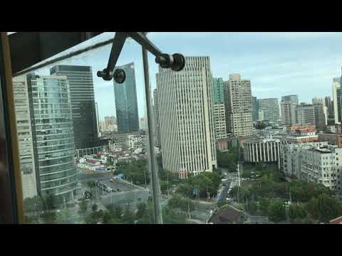 2015 0925 Hyatt on the Bund 22 story elevator ride down
