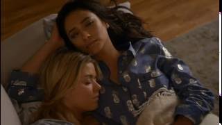 Pretty Little Liars 7x10 &quot;The DArkest Night&quot; - Emily and Paige talk (Summer Finale)