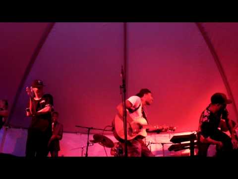 AQUILE  "Move"  Live in Hawaii