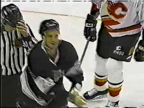 Ian Laperriere vs Todd Hlushko