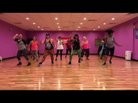 Money (Yemi Alade) choreography by Fuego Fitness Inspired by Mo Diakite. We love your choreos Mo!!♥️