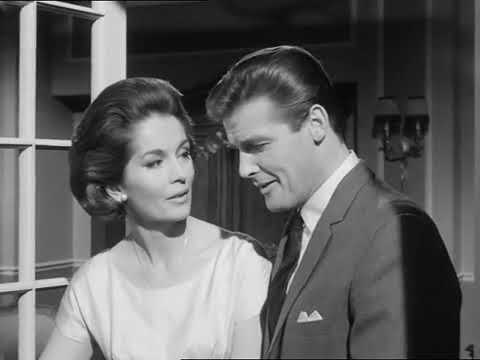 The Saint: Season 1 Episode 4 - Simon meets a gorgeous girl on a plane