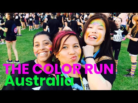 The Happiest 5K 🇦🇺 THE COLOR RUN NIGHT || Sydney Australia