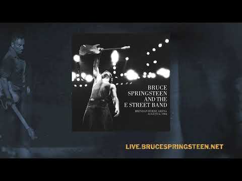 Videoclip de Street Fighting Man (Live at Brendan Byrne Arena, E. Rutherford, NJ - 8/6/1984) — Bruce Springsteen