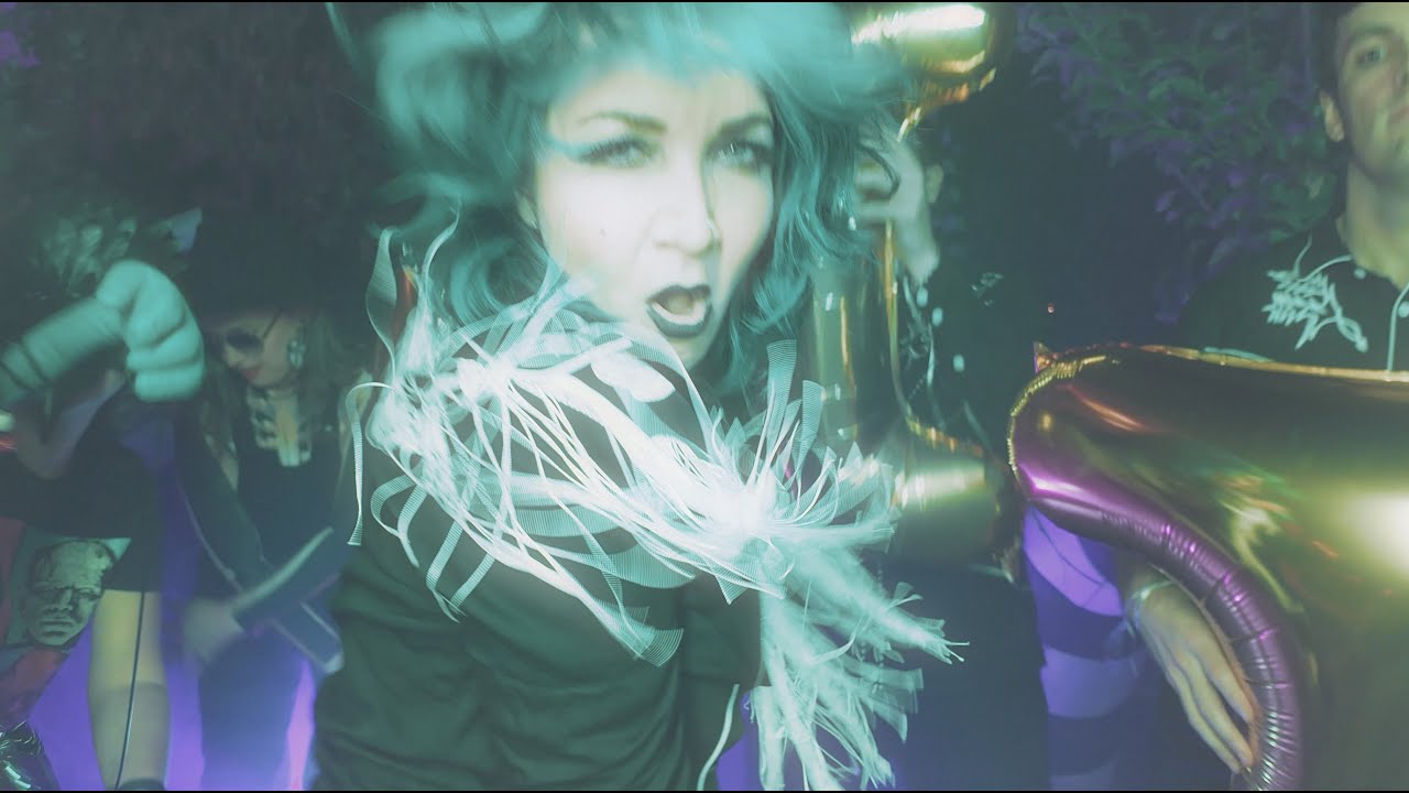 🎶 “ONE MASSIVE HIT” – OFFICIAL MUSIC VIDEO | Beaux Gris Gris & The Apocalypse - YouTube