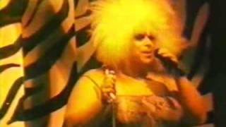 Divine in Concert - I&#39;m So Beautiful live at 1470 West